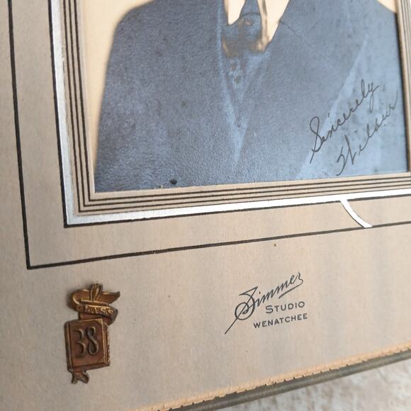 Lot of 3 Antique Portrait Photos Photos Early 1900s Studio Card VTG Collection - Picture 9 of 16